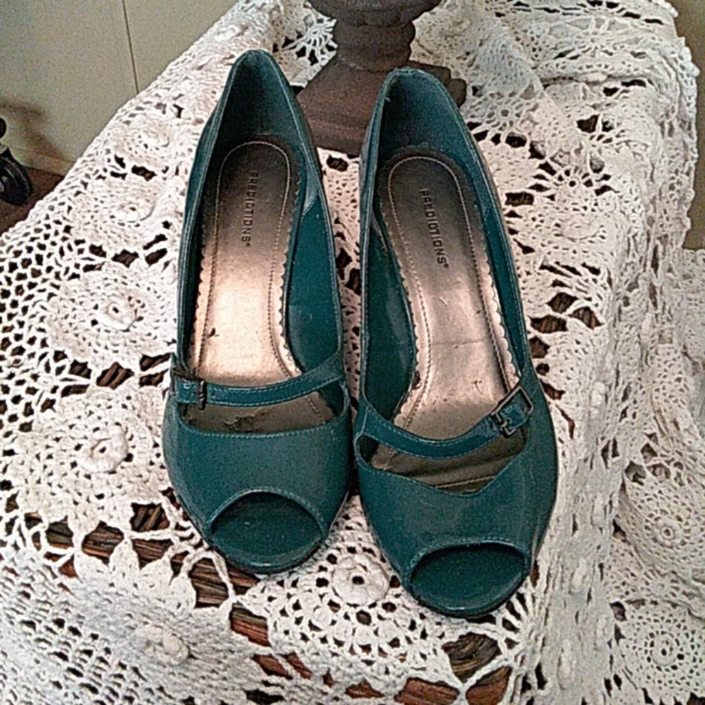 Teal wedge heel shoes